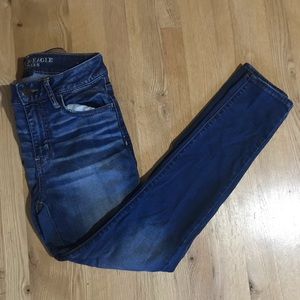 American eagle “super super stretchy” blue jeans